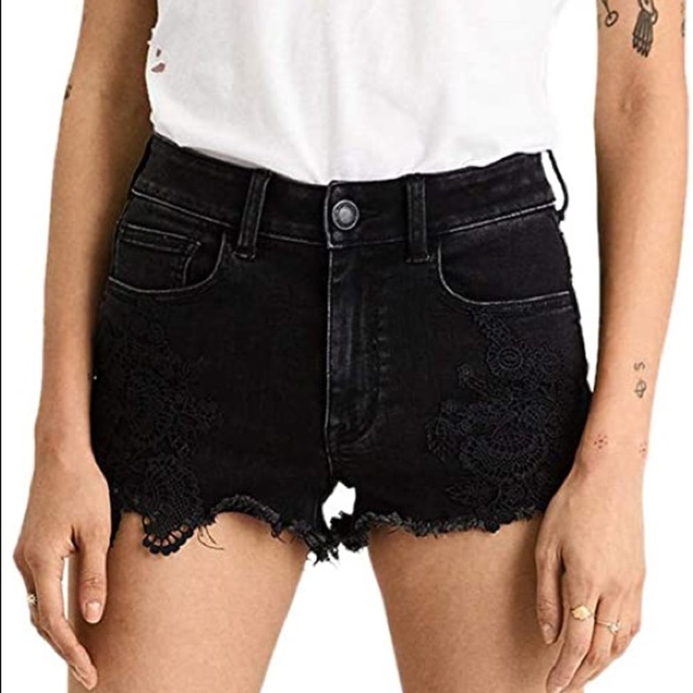 American Eagle Black Hi Rise Shortie